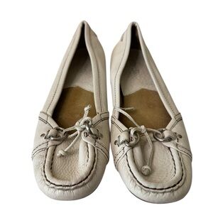 Michael Kors‎ Leather Women's Cream Loafers Sz 9